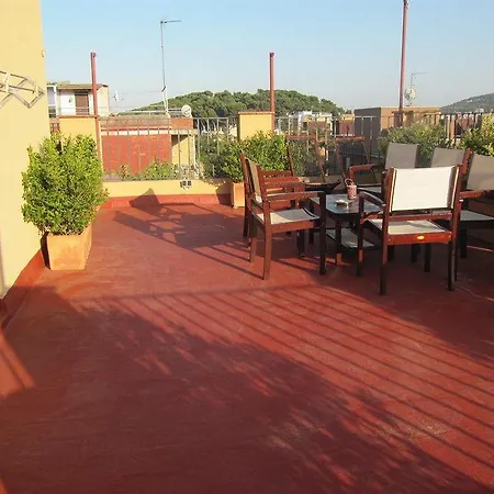 Garden House By Feetup Hostel *