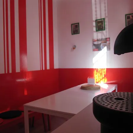 Garden House By Feetup Hostel Barcelona
