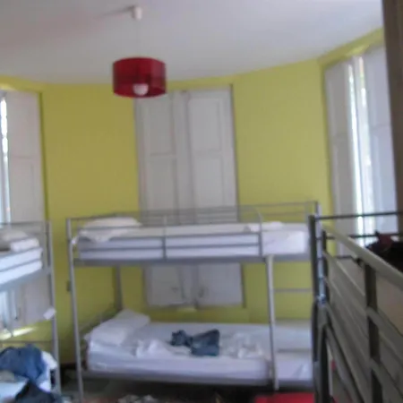 Garden House By Feetup Hostel *