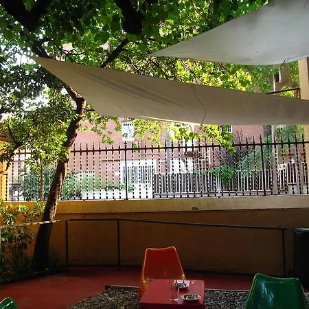 Garden House By Feetup * Barcelone